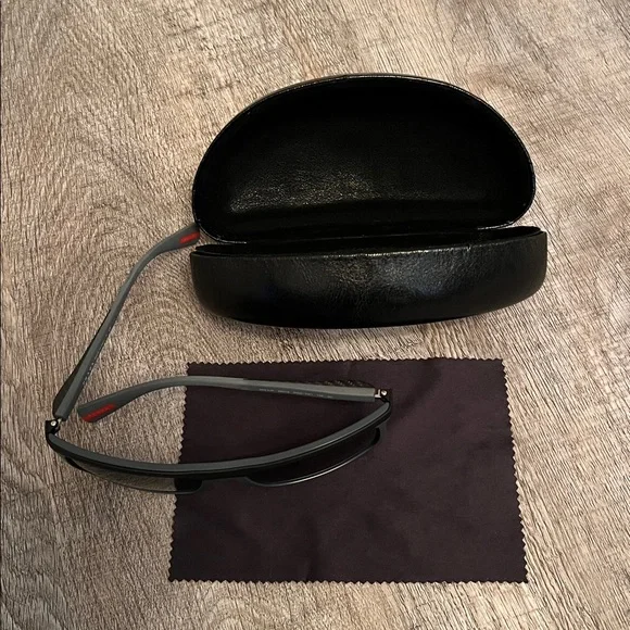 Prada Sunglasses - Picture 9 of 9